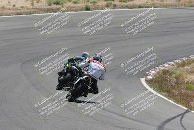 media/Apr-20-2025-AHRMA (Sun) [[393a79c373]]/Race/Group 5/Turn 4b/